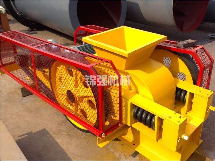 鵝卵石制砂機多少錢(圖4) 鵝卵石制砂機多少錢